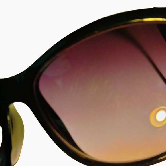 Kenneth Cole Reaction Sunglasses Black Gold Accent Hollywood Costume Shabby - Picture 6 of 6